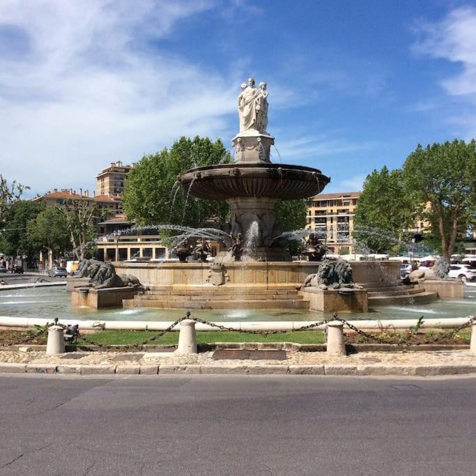 Le Petit Charrier Lägenhet Aix-en-Provence Exteriör bild